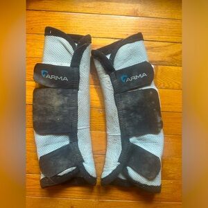 Shires Equine Arma Airflow Turnout Socks, Full Size, Leg Fly Repel Socks Used